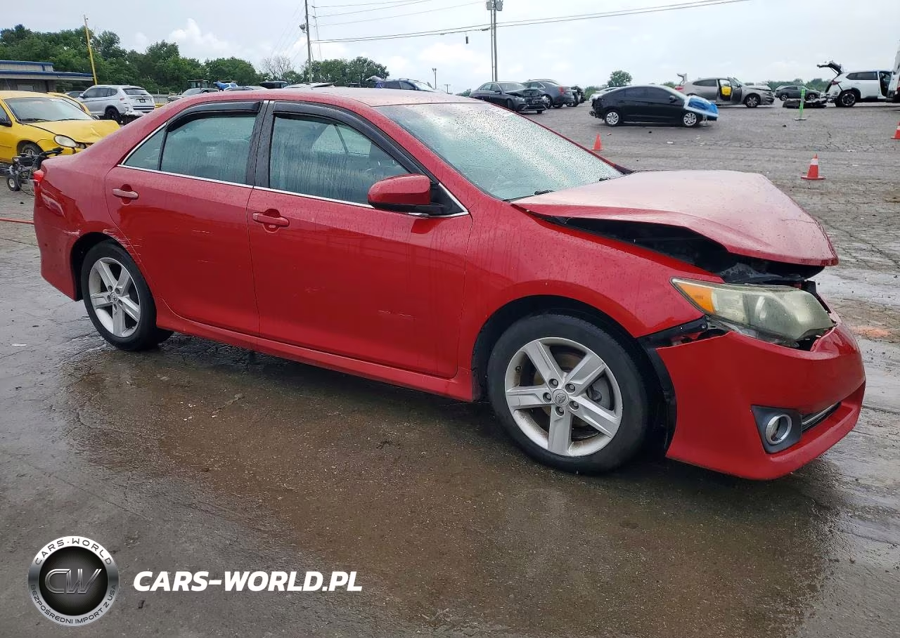 2014 Toyota Camry Se VIN:4T1BF1FK7EU728917 - 4