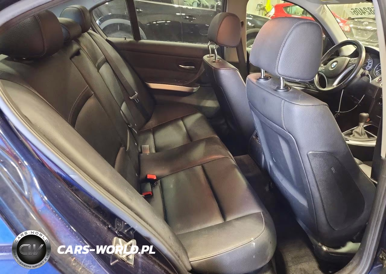 2011 BMW 328 Xi VIN:WBAPK7C58BA772118 - 10