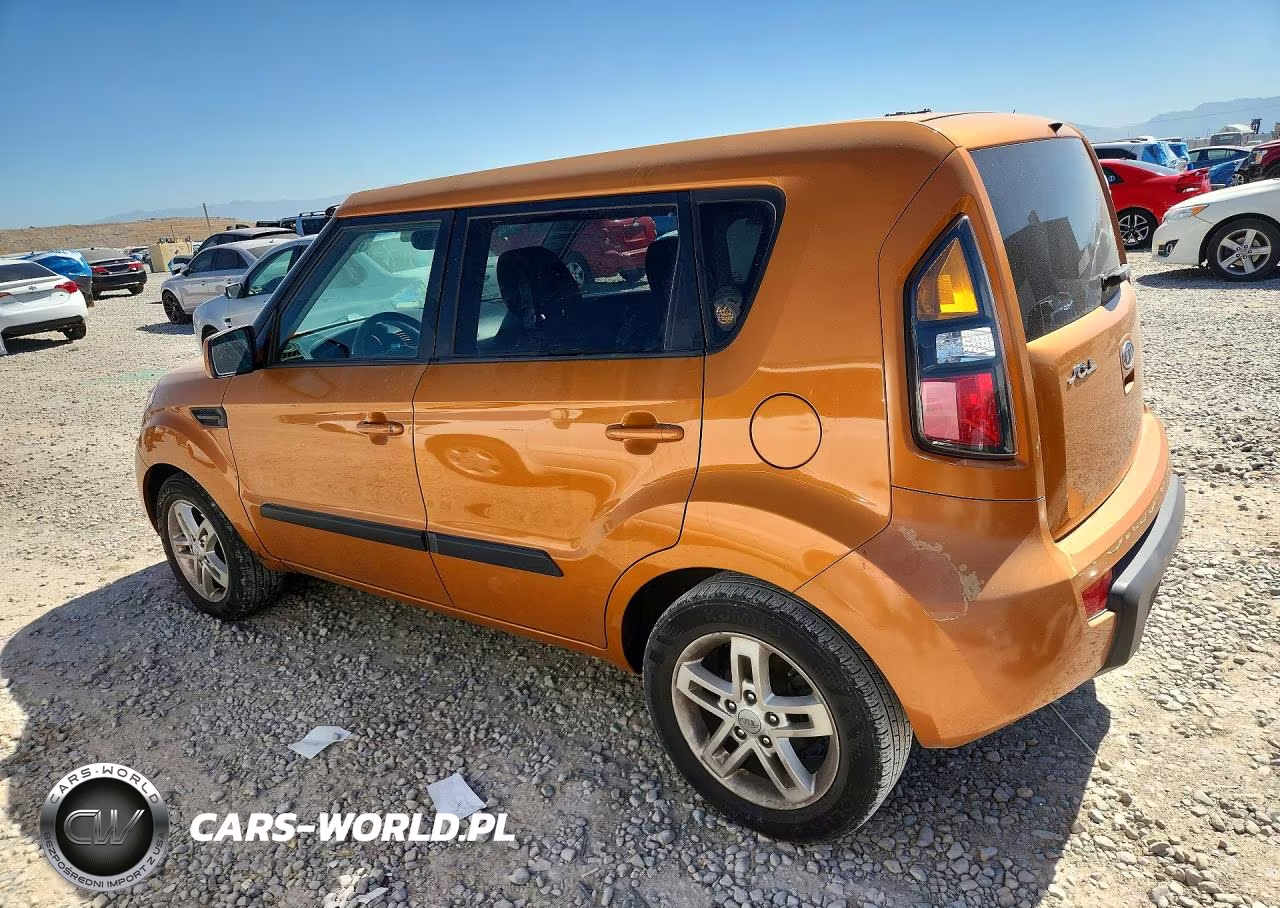 2011 Kia Soul + VIN:KNDJT2A29B7288120 - 2