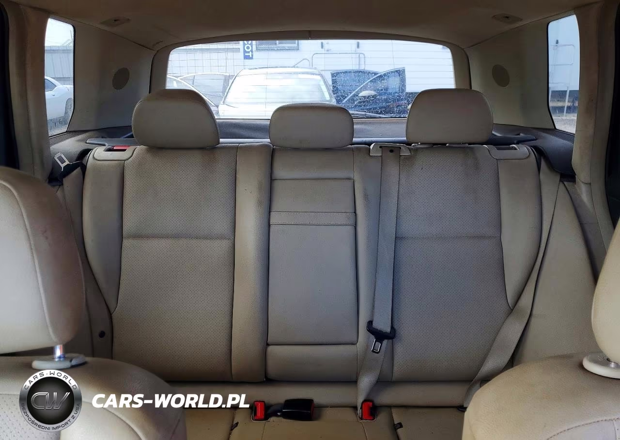 2010 Mercedes-Benz Glk 350 4Matic VIN:WDCGG8HB9AF438961 - 10
