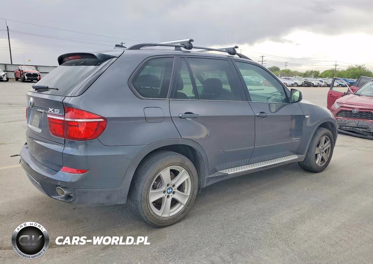 2011 BMW X5 xDrive35D VIN:5UXZW0C59BL656369 - 3