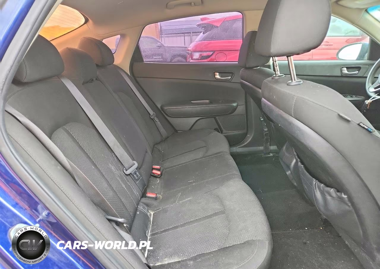 2018 Kia Optima Lx VIN:5XXGT4L30JG189008 - 10