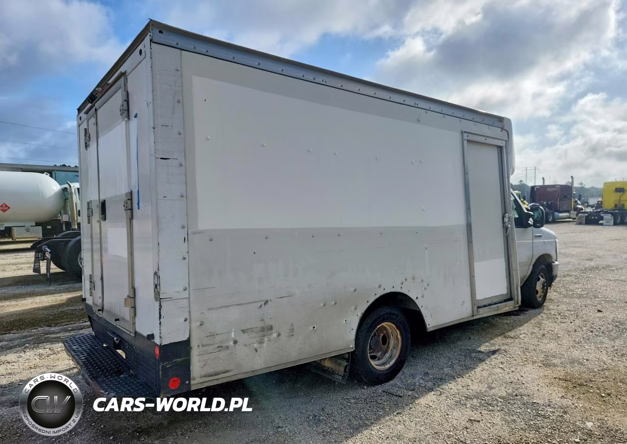 2022 Ford E350 Delivery Truck VIN:1FDWE3FK0NDC06744 - 3
