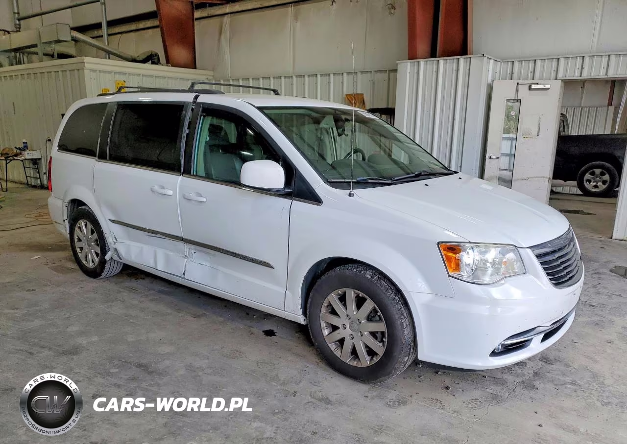 2016 Chrysler Town & Country Touring VIN:2C4RC1BG8GR296285 - 4