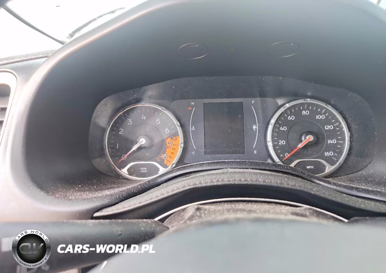 2016 Jeep Renegade Latitude VIN:ZACCJBBT4GPE33712 - 9