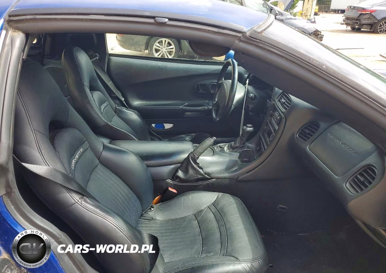 2003 Chevrolet Corvette VIN:1G1YY22G335112924 - 10
