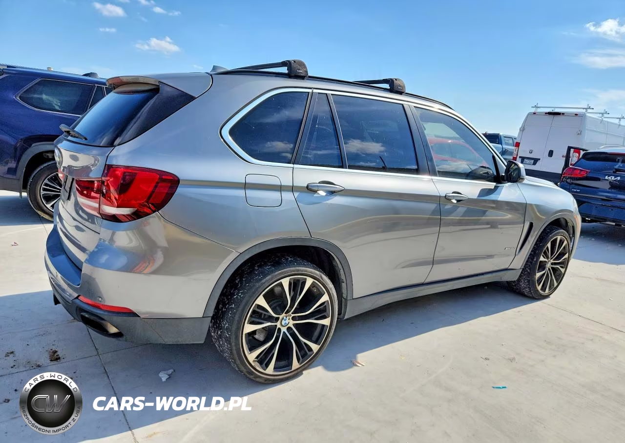 2015 BMW X5 xDrive50I VIN:5UXKR6C56F0J76504 - 3