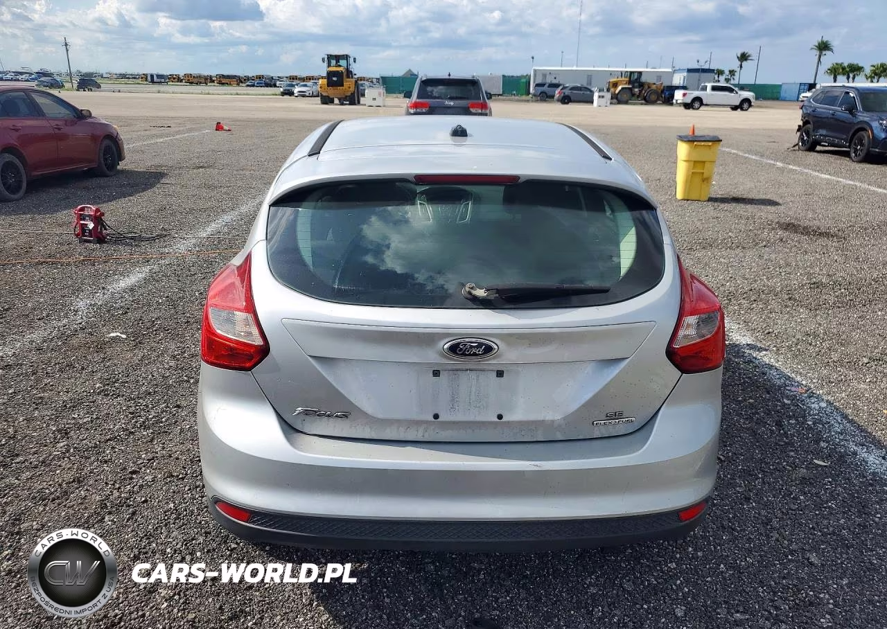 2013 Ford Focus Se VIN:1FADP3K20DL247963 - 6