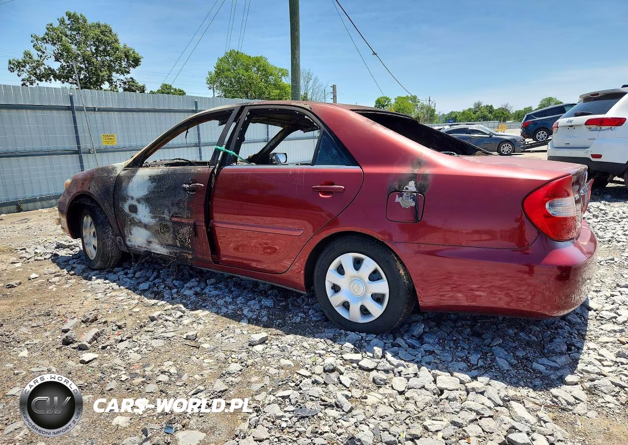 2004 Toyota Camry Le VIN:4T1BE32K94U274558 - 2