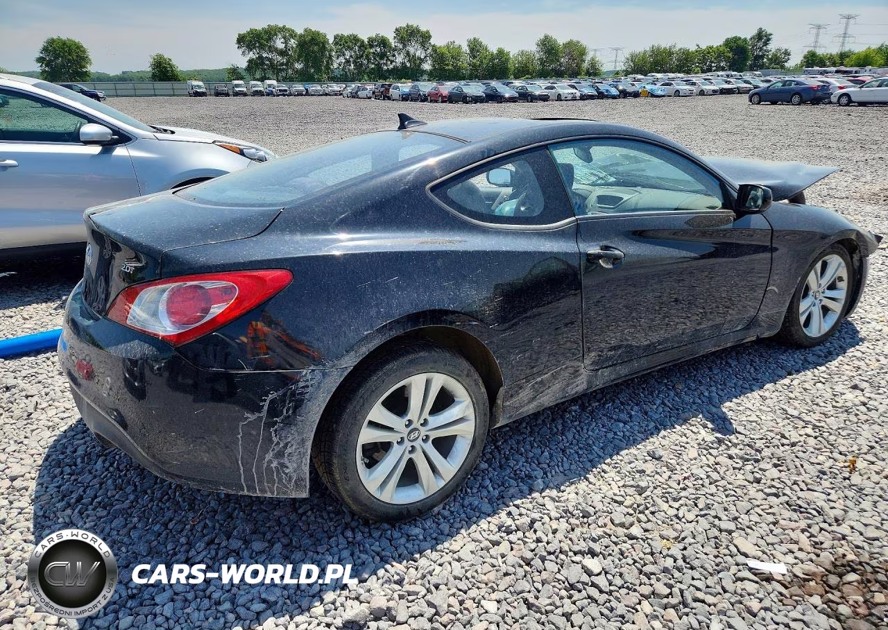 2010 Hyundai Genesis Coupe 2.0T VIN:KMHHT6KD6AU005299 - 3
