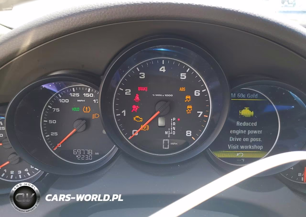 2018 Porsche Cayenne VIN:WP1AA2A20JKA01571 - 9