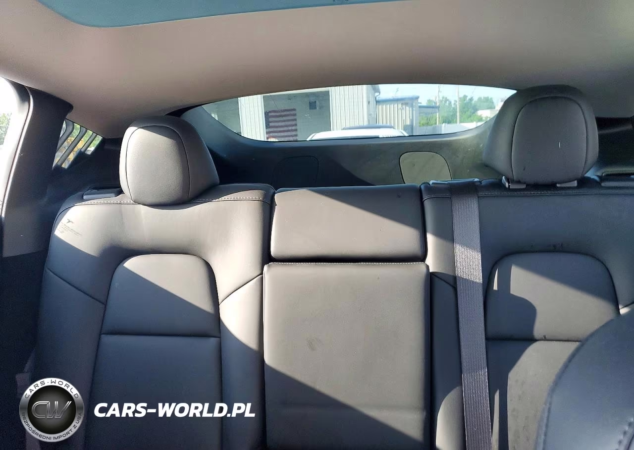 2023 Tesla Model Y VIN:7SAYGDEE2PA192091 - 10