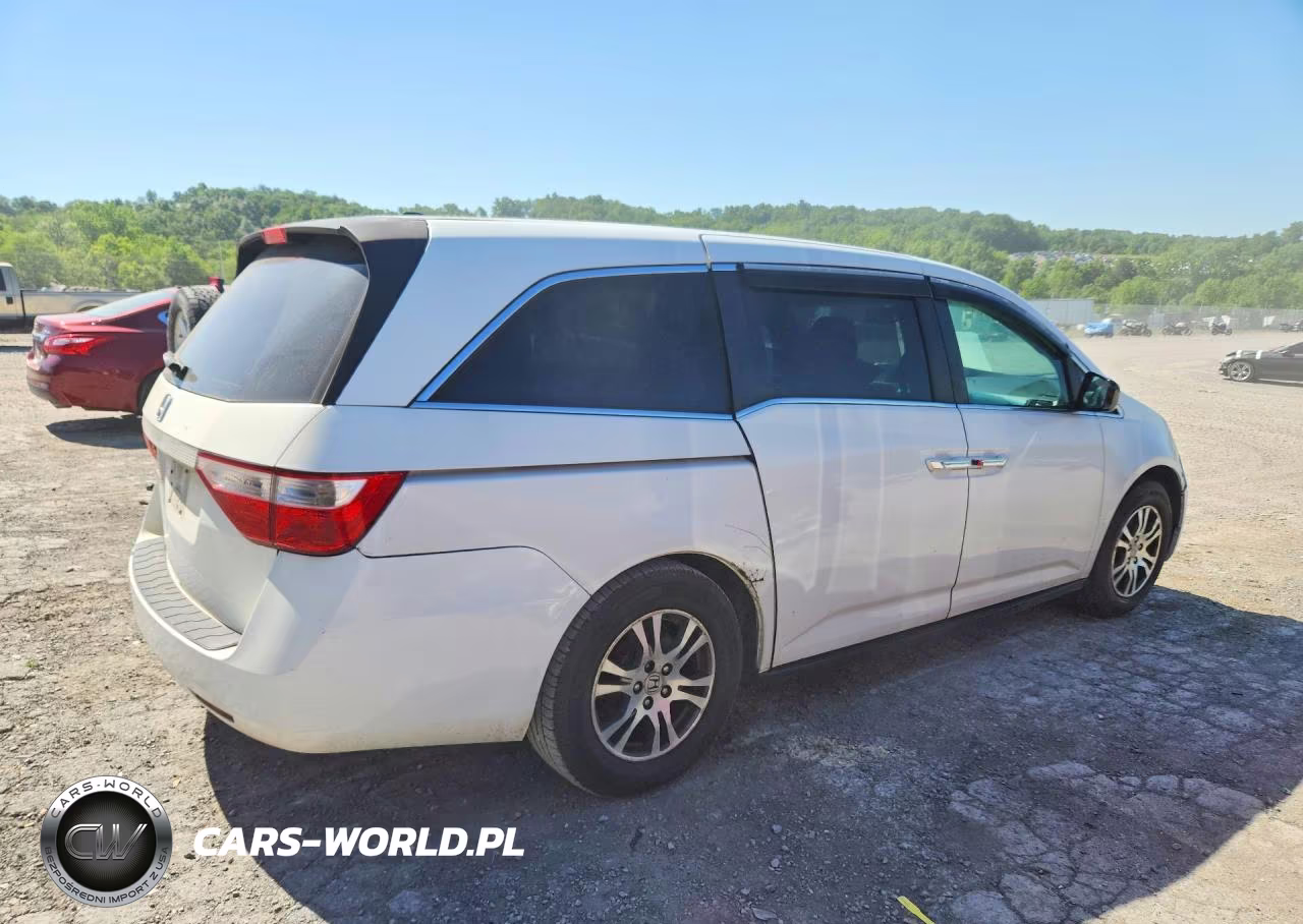 2011 Honda Odyssey Exl VIN:5FNRL5H65BB087354 - 3