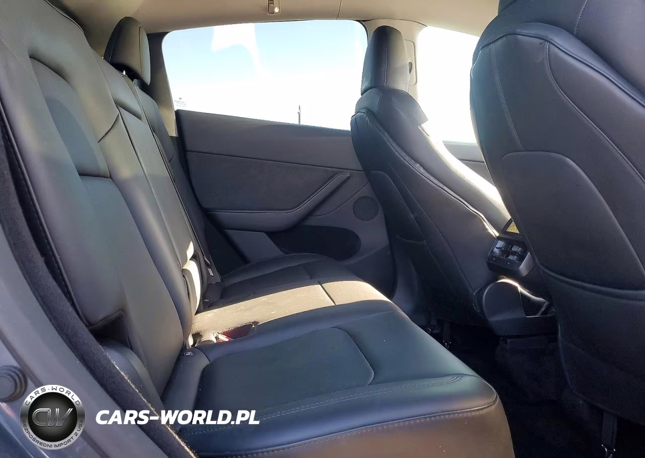 2023 Tesla Model Y VIN:7SAYGDEE7PA125955 - 11