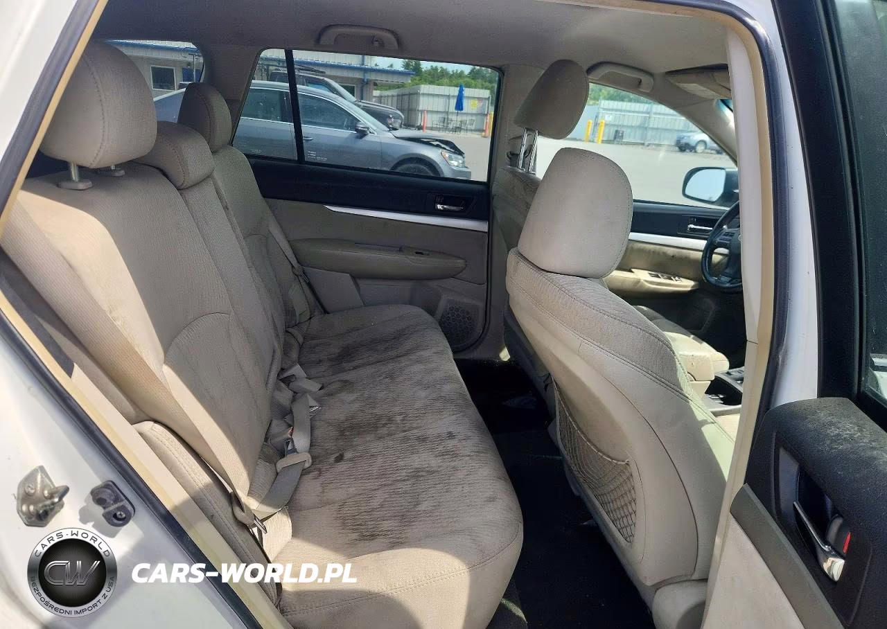 2012 Subaru Outback 2.5I Premium VIN:4S4BRBCC8C3218377 - 10