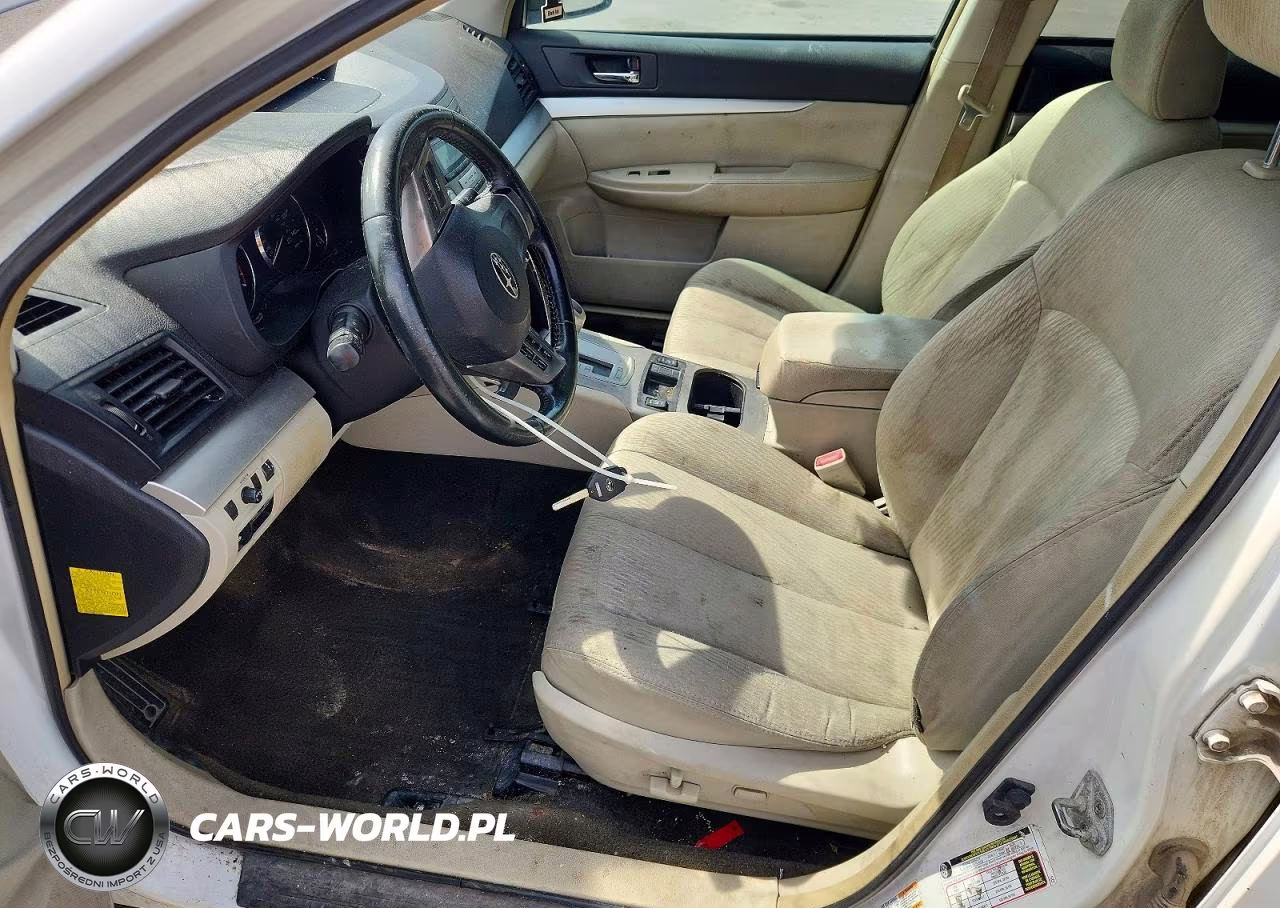 2012 Subaru Outback 2.5I Premium VIN:4S4BRBCC8C3218377 - 7