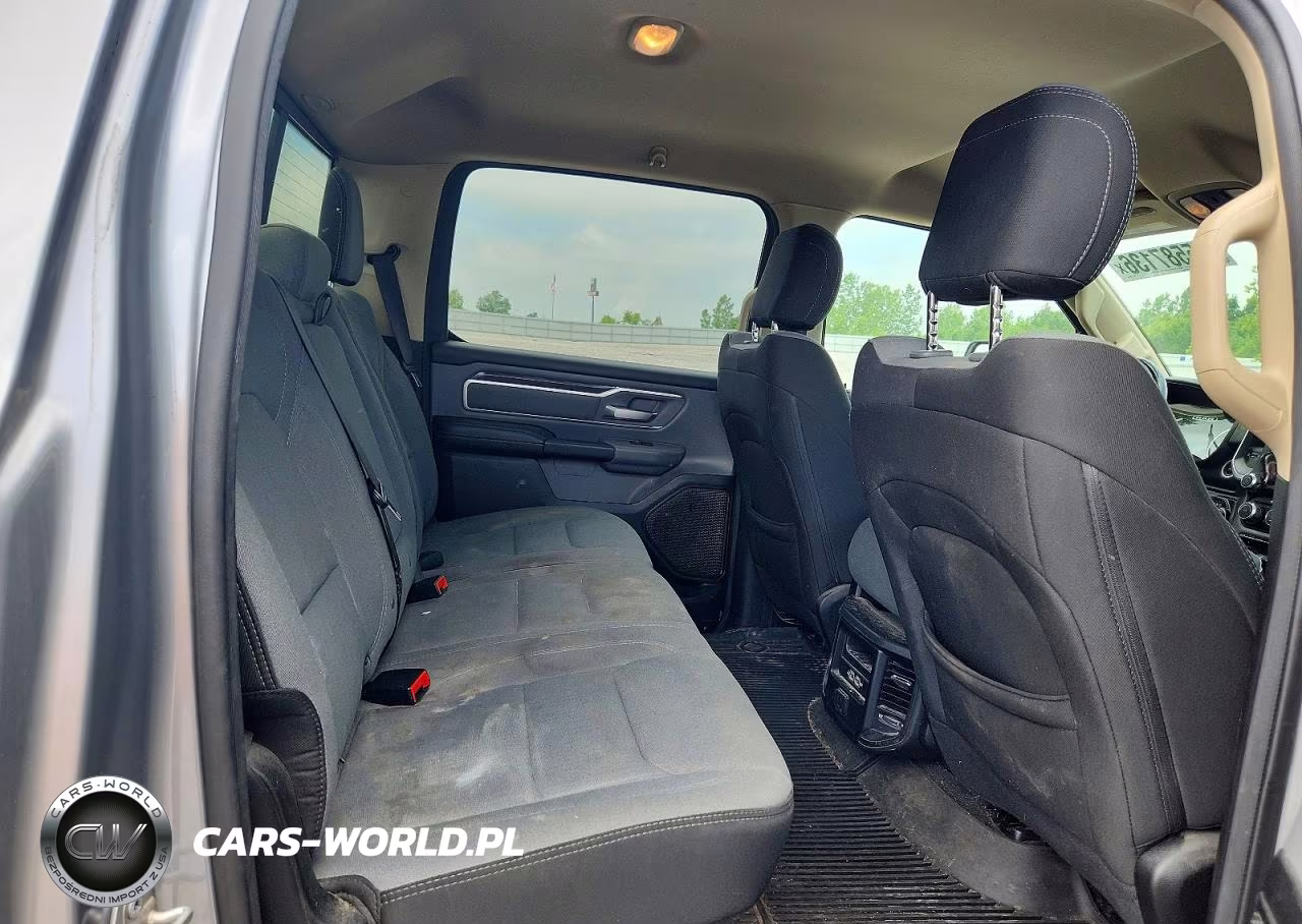 2020 Ram 1500 Big Horn VIN:1C6SRFMT9LN125504 - 10