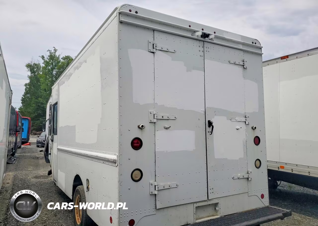 2013 Ford E350 Delivery Truck VIN:1FC3E3KL3DDA22919 - 2