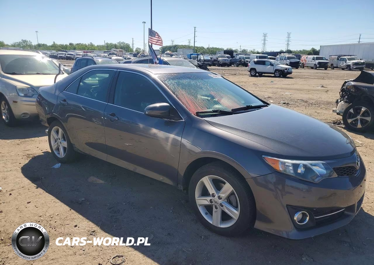 2014 Toyota Camry Se VIN:4T1BF1FK7EU844148 - 4