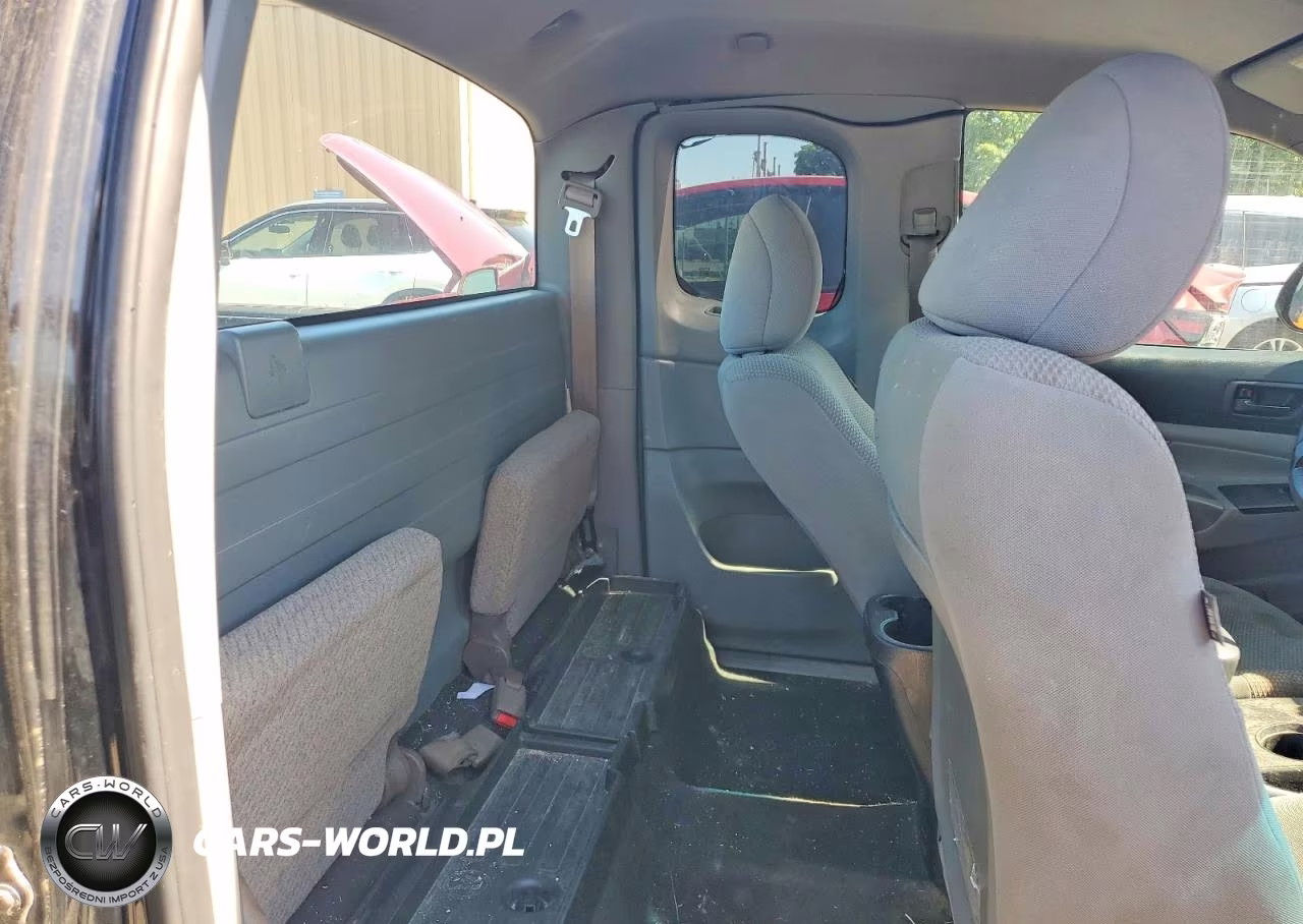 2015 Toyota Tacoma Access Cab VIN:5TFTX4CN3FX066565 - 10