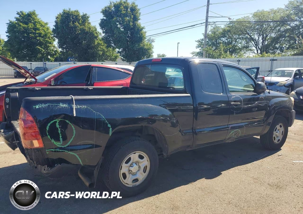 2015 Toyota Tacoma Access Cab VIN:5TFTX4CN3FX066565 - 3