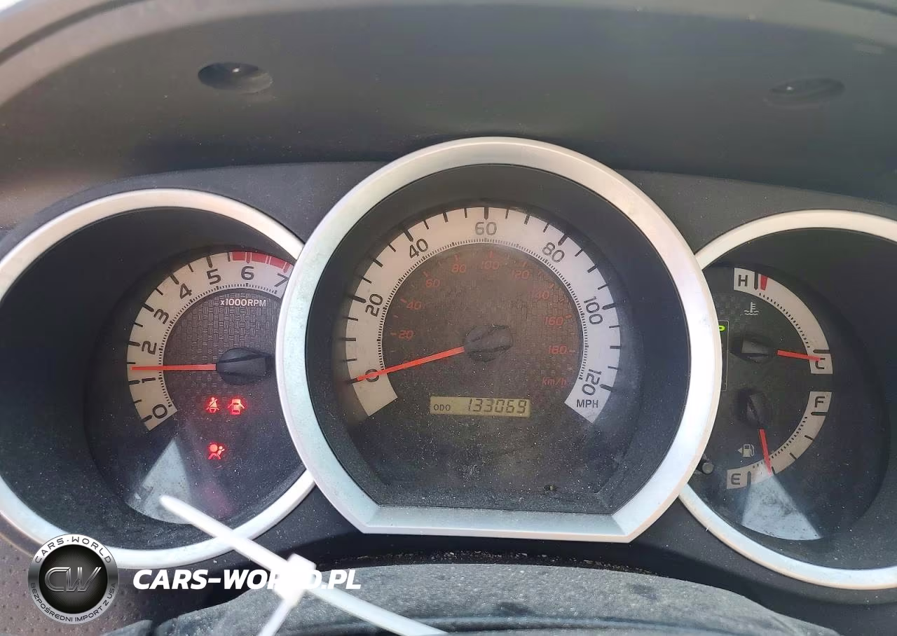 2015 Toyota Tacoma Access Cab VIN:5TFTX4CN3FX066565 - 9