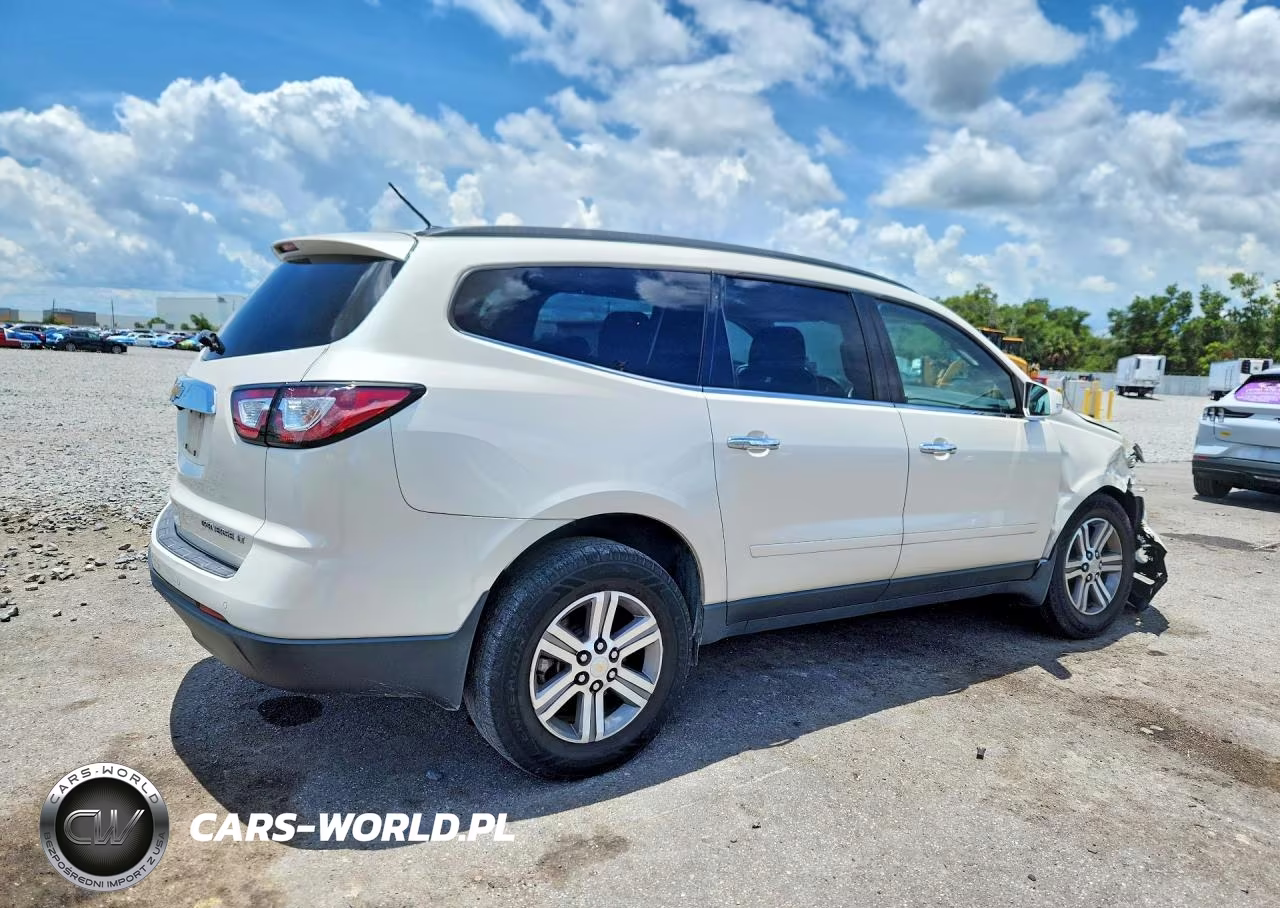 2015 Chevrolet Traverse Lt VIN:1GNKRHKD3FJ135867 - 3