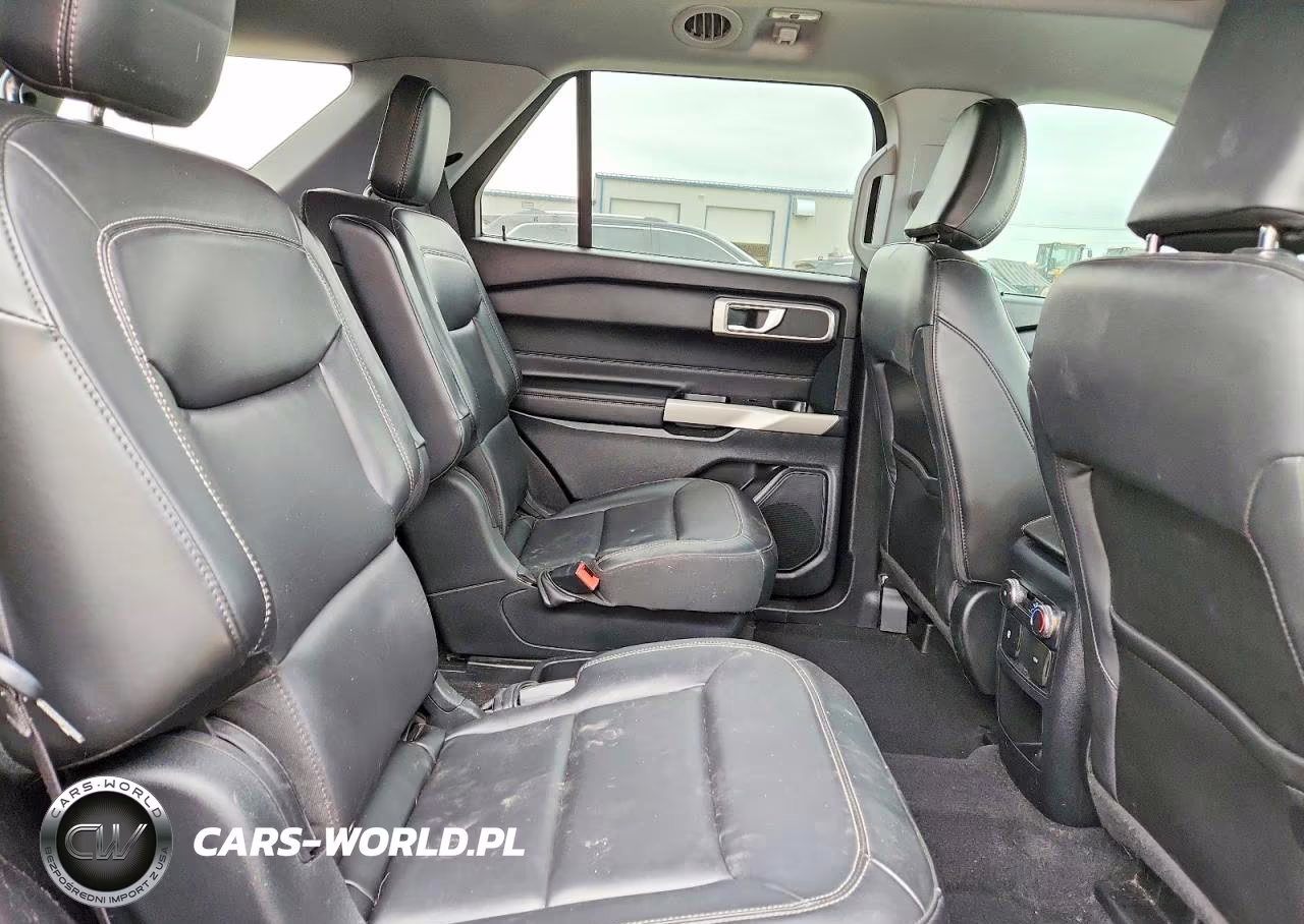 2021 Ford Explorer Xlt VIN:1FMSK8DH1MGC17650 - 11