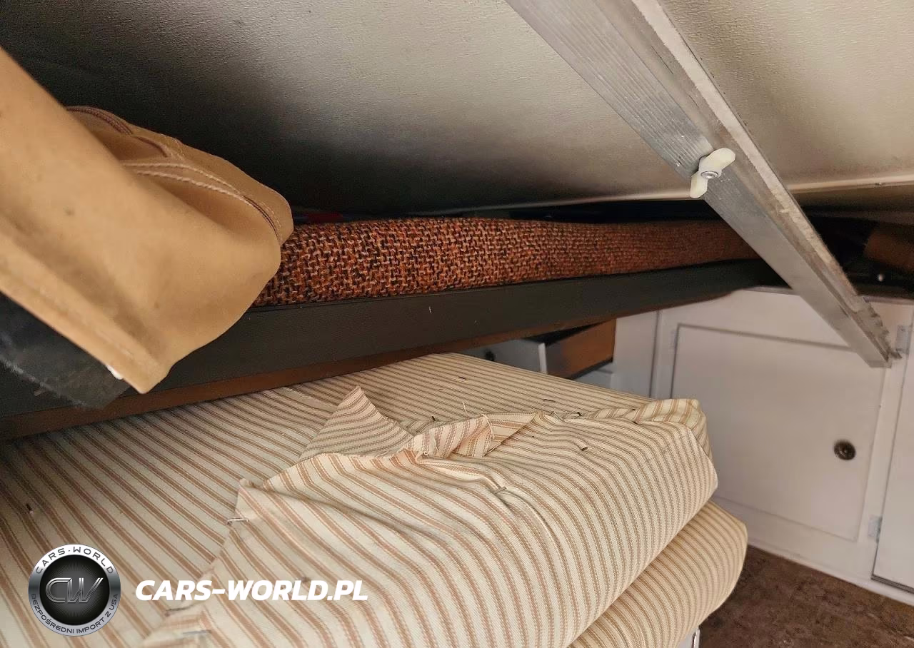 1983 Jayco Pop-Up Camper VIN:1UJAJ01F6D1BG0287 - 6