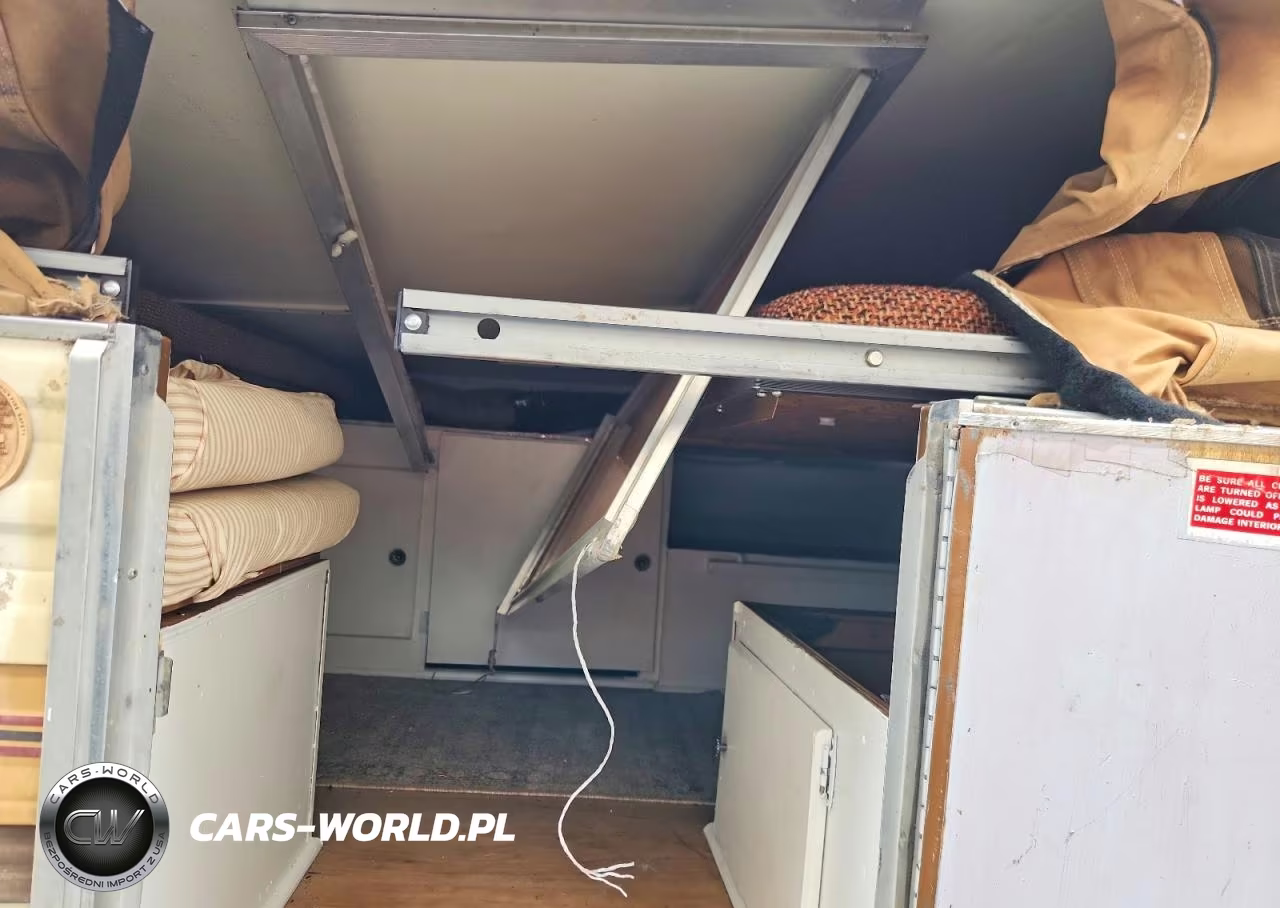 1983 Jayco Pop-Up Camper VIN:1UJAJ01F6D1BG0287 - 9