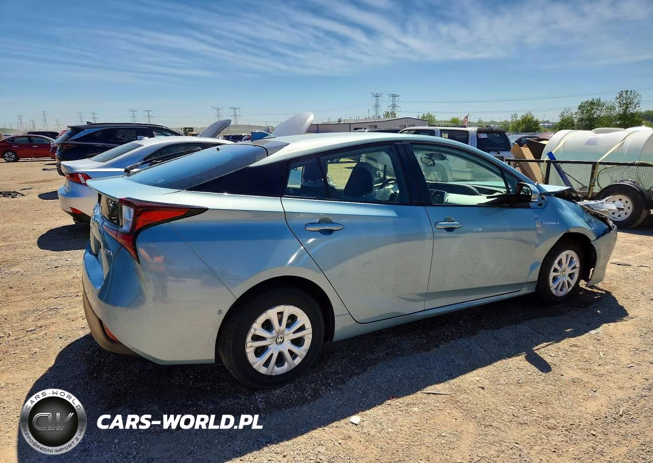 2021 Toyota Prius Le VIN:JTDKAMFU4M3143612 - 3