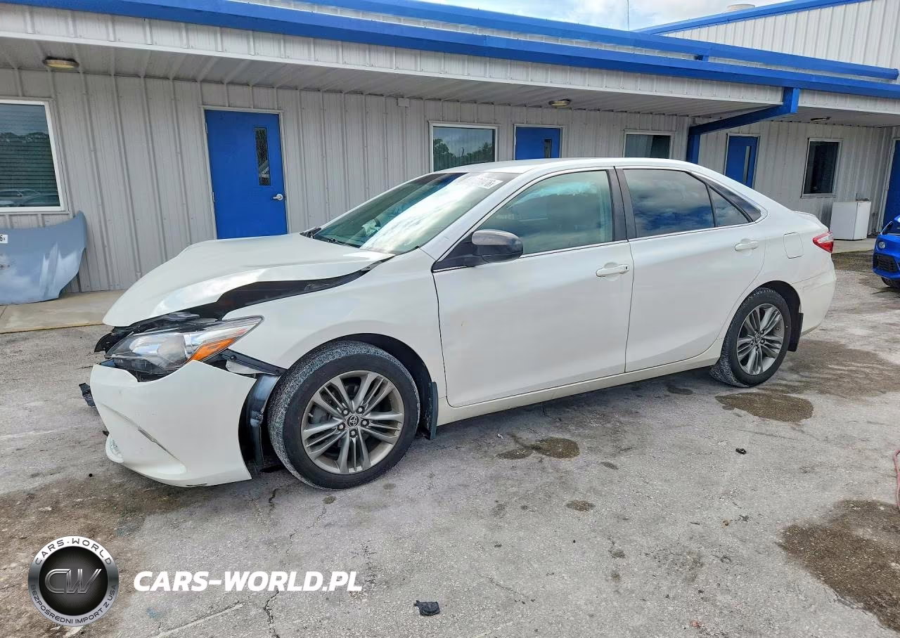 2016 Toyota Camry Se – zdjęcie 1 z 12
