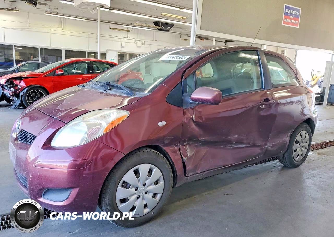 2009 Toyota Yaris Base