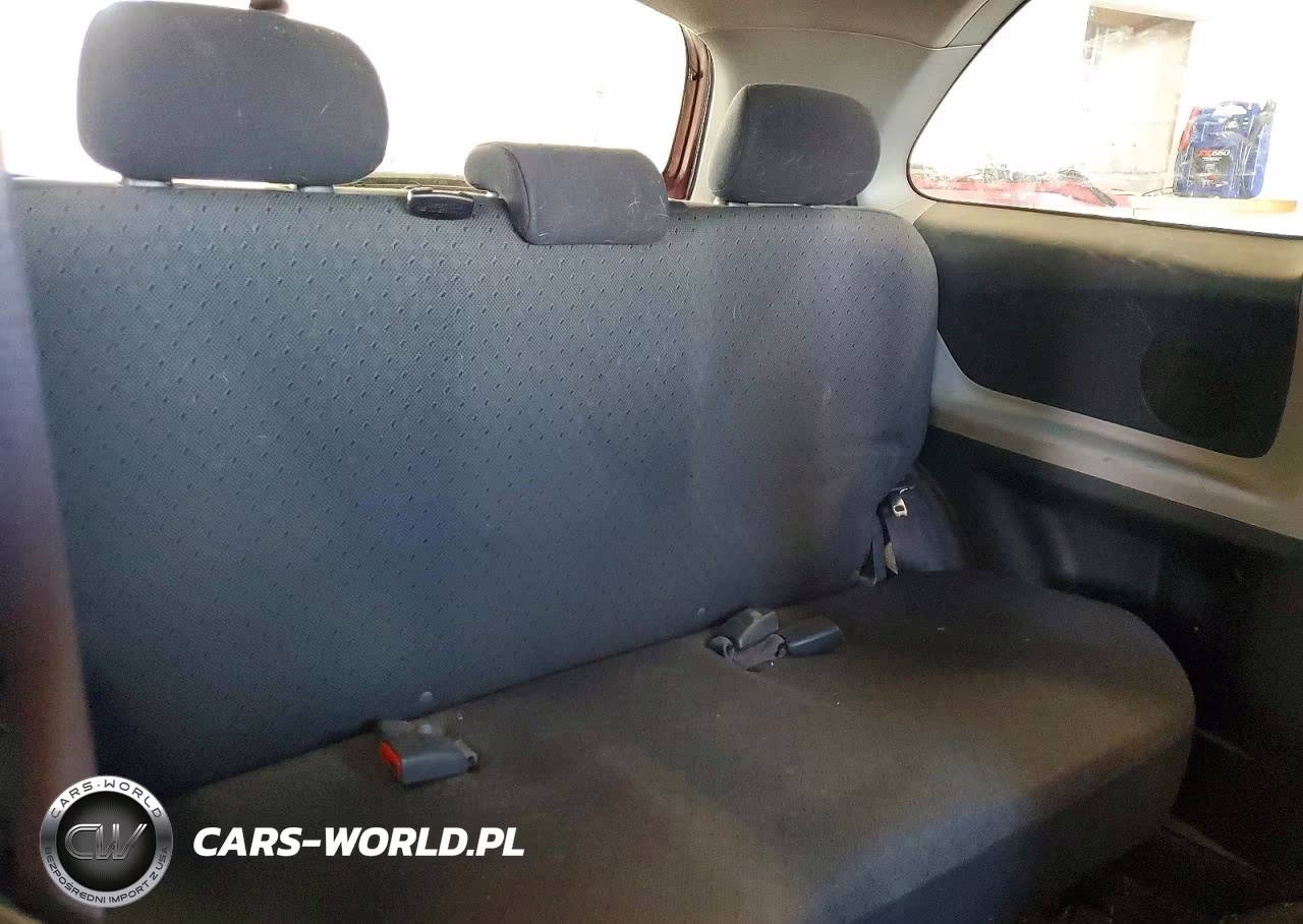 2009 Toyota Yaris Base VIN:JTDJT903295240905 - 10