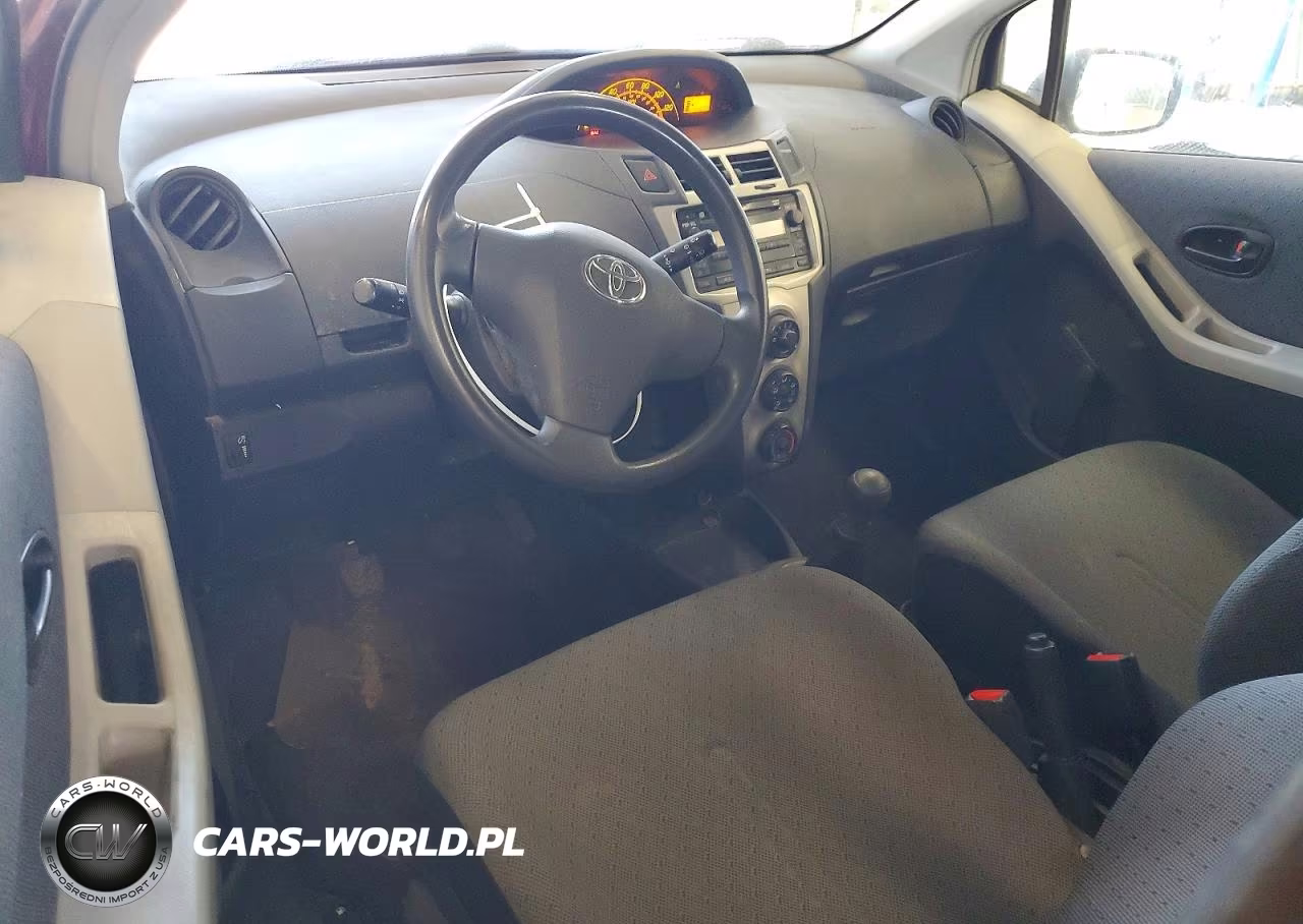 2009 Toyota Yaris Base VIN:JTDJT903295240905 - 8