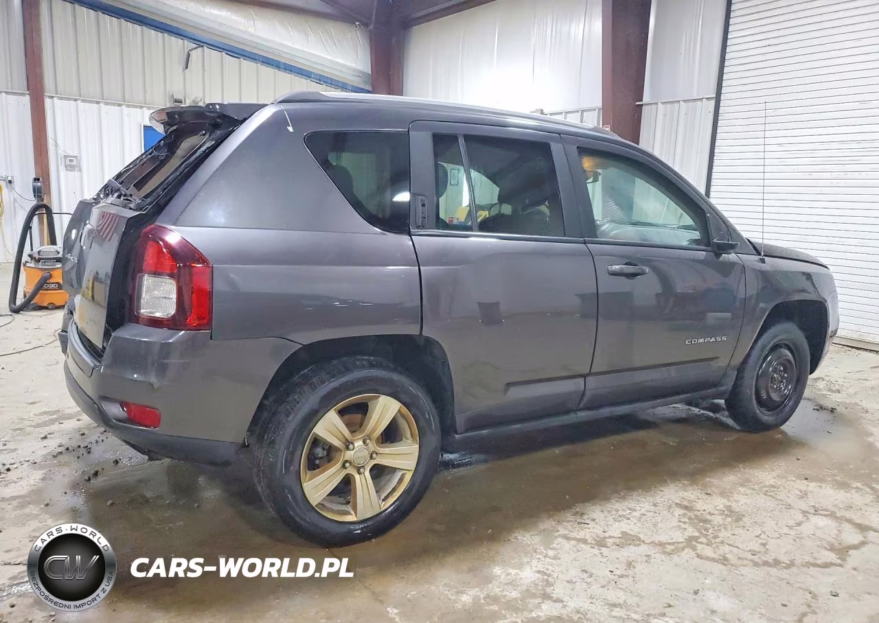 2016 Jeep Compass Sport VIN:1C4NJDBB6GD610464 - 3