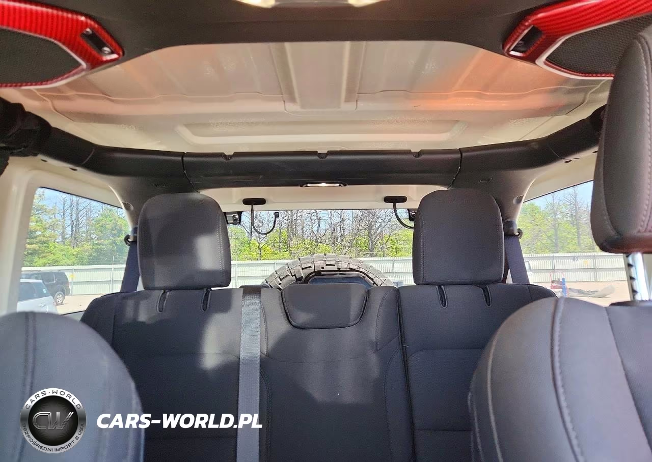 2022 Jeep Wrangler Unlimited Sport VIN:1C4HJXDG2NW224679 - 10