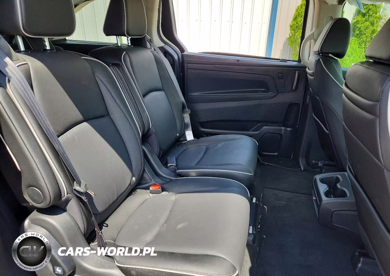 2026 Honda Odyssey Touring VIN:5FNRL6H84TB038199 - 11