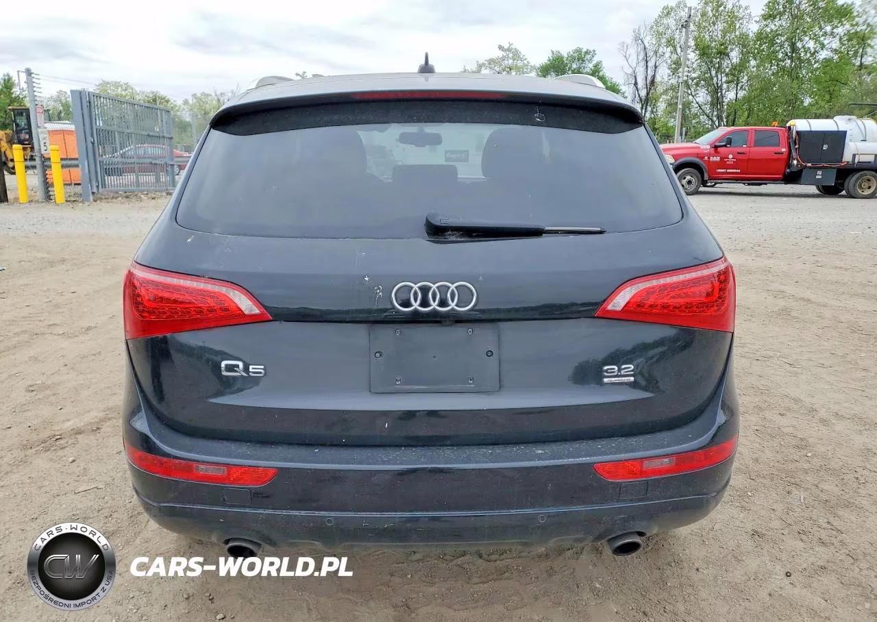 2010 Audi Q5 Premium Plus VIN:WA1LKAFP0AA021261 - 6