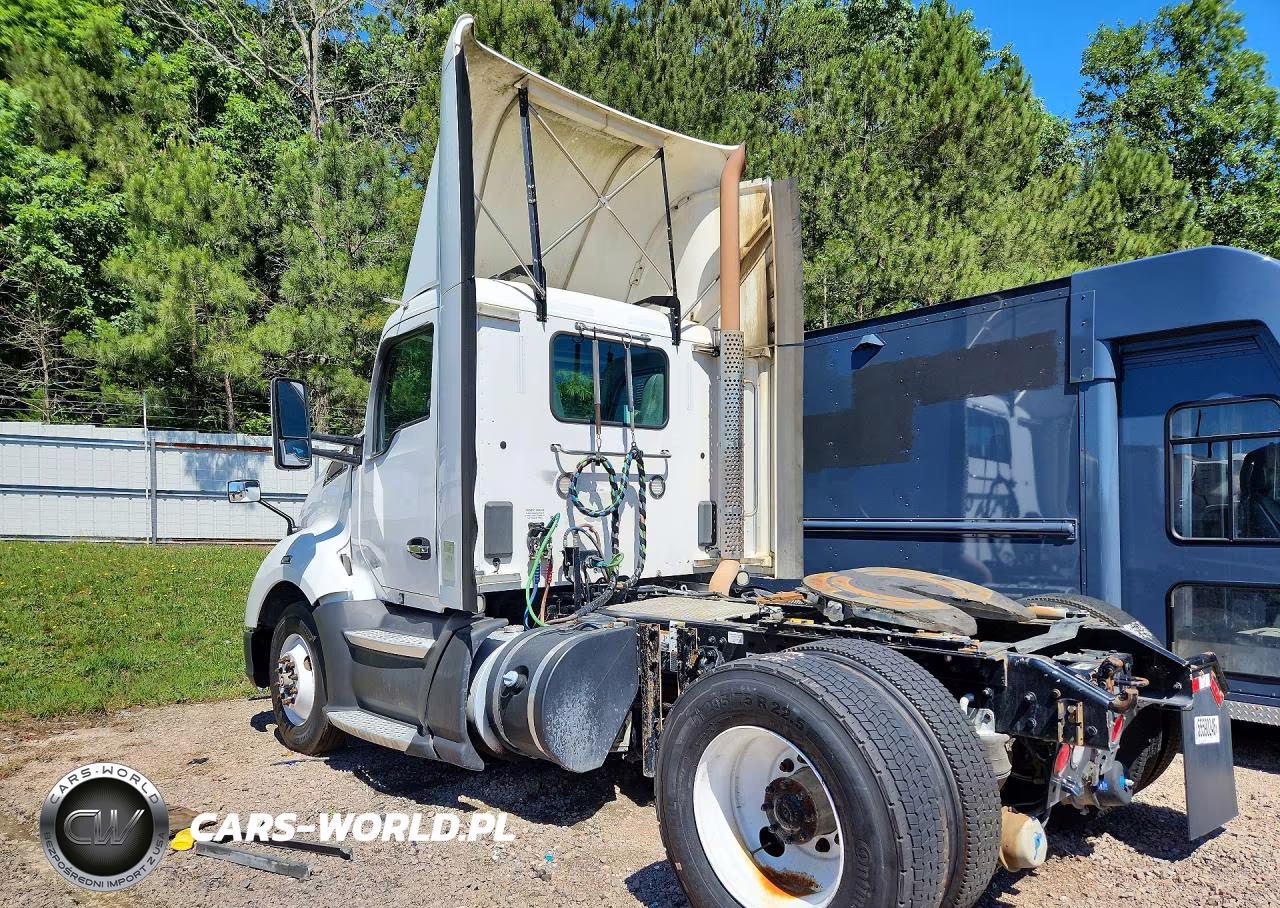 2017 Kenworth T680 Semi Truck VIN:1XKYA48X6HJ160323 - 2