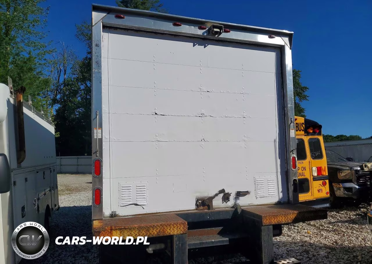 2017 Hino 195 Box Truck VIN:JHHSDM2H5HK005814 - 6