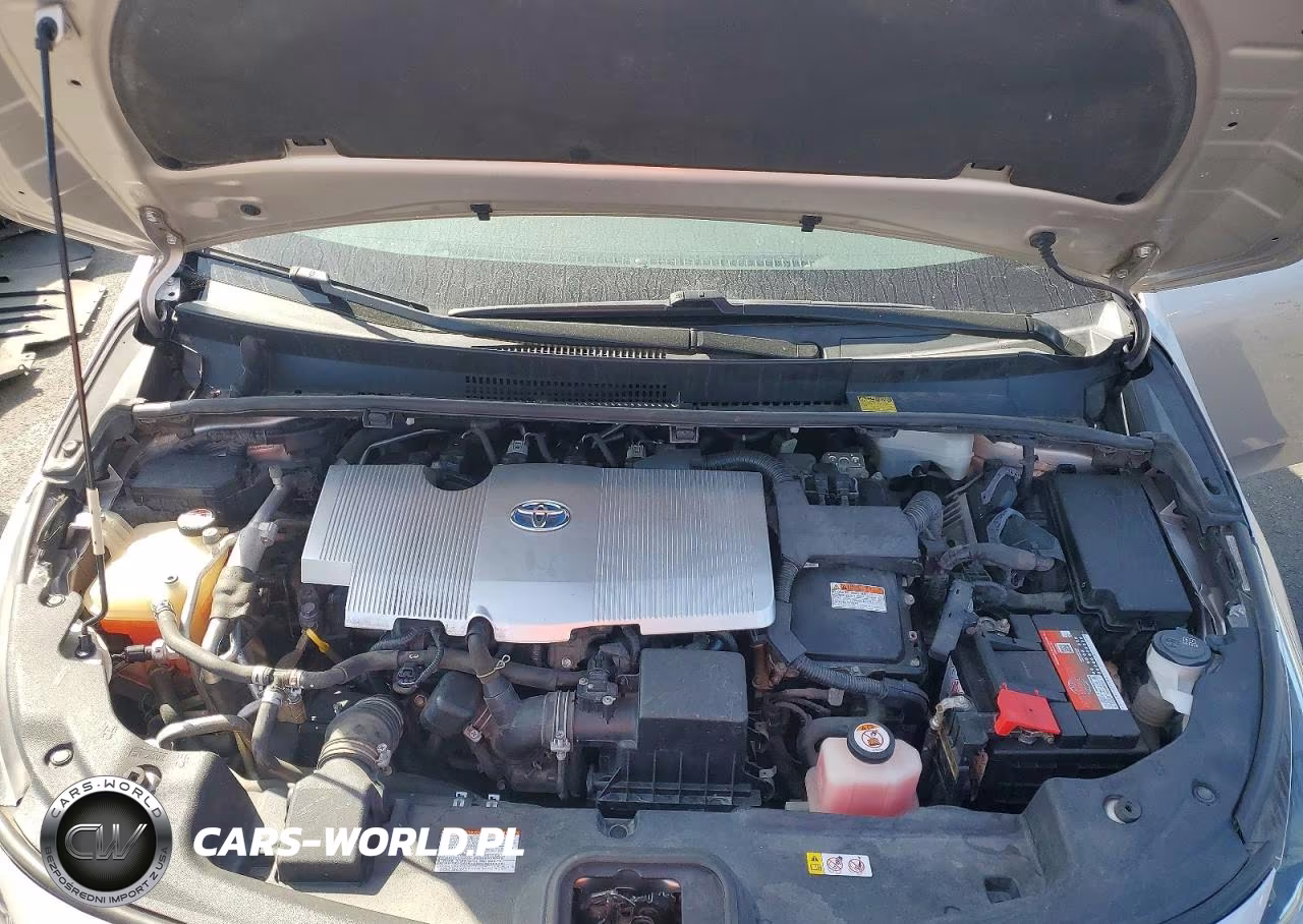 2018 Toyota Prius Prime VIN:JTDKARFP0J3089261 - 11