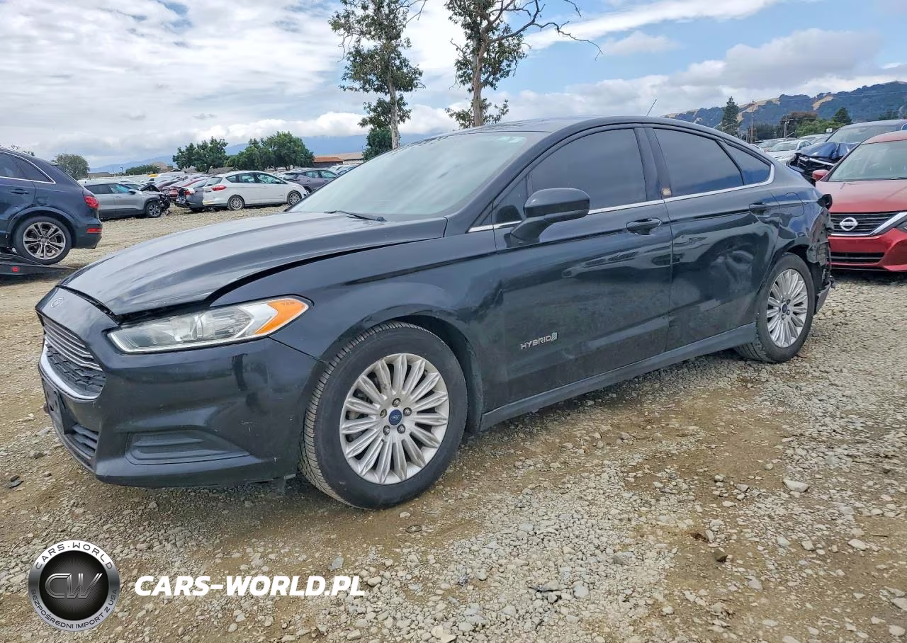 2016 Ford Fusion S Hybrid