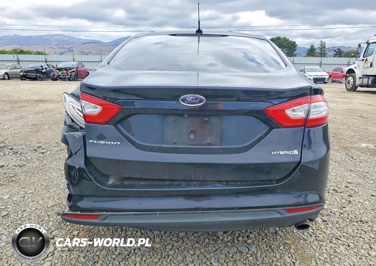 2016 Ford Fusion S Hybrid VIN:3FA6P0UU5GR398695 - 6
