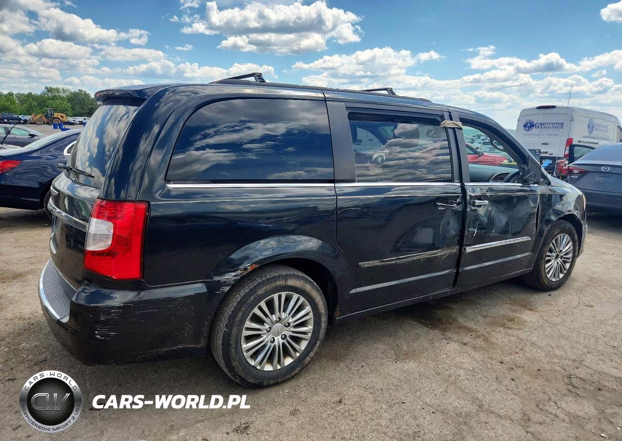 2013 Chrysler Town & Country Touring L VIN:2C4RC1CG5DR614213 - 3