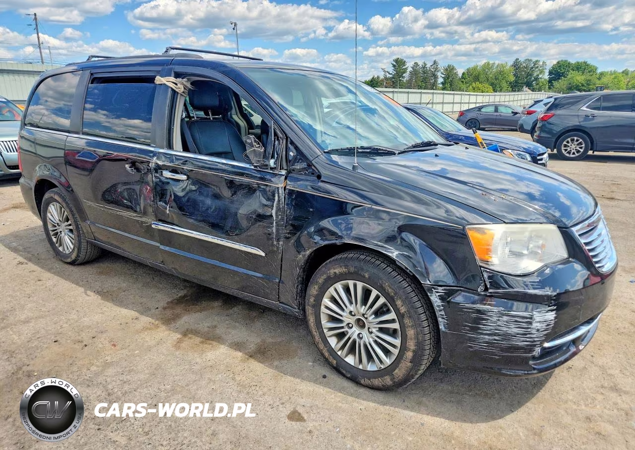 2013 Chrysler Town & Country Touring L VIN:2C4RC1CG5DR614213 - 4