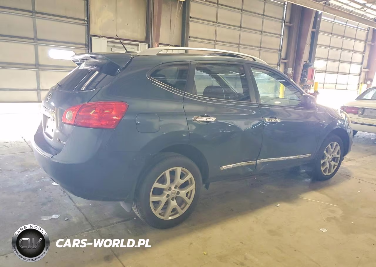 2013 Nissan Rogue S VIN:JN8AS5MV0DW126724 - 3