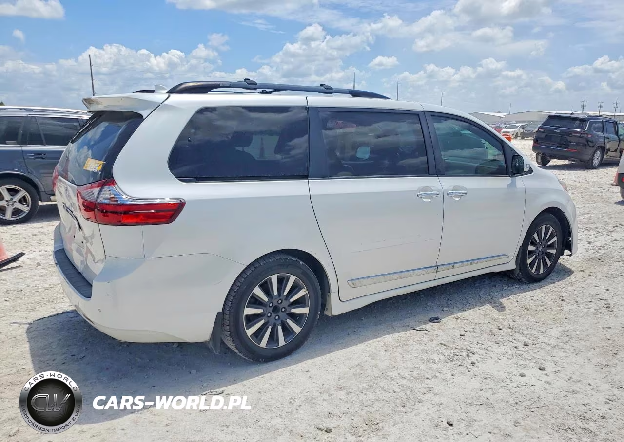 2020 Toyota Sienna Limited 7-Passenger VIN:5TDYZ3DC5LS022947 - 3