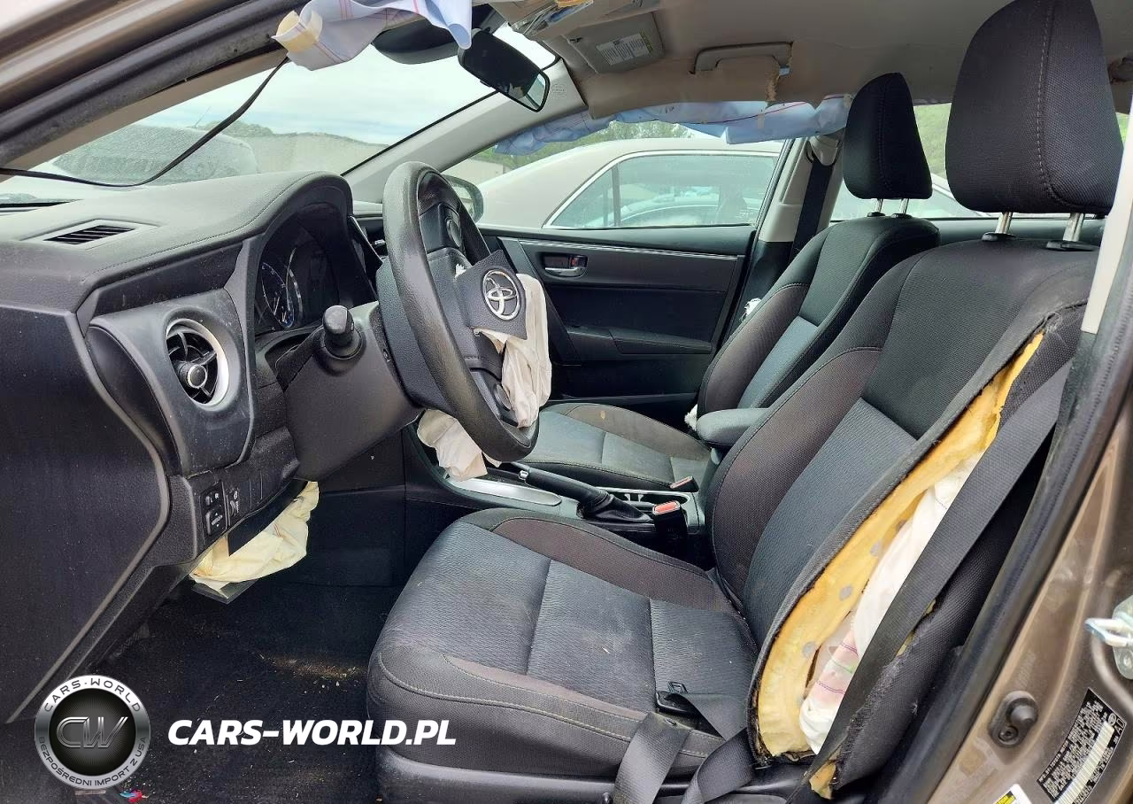2019 Toyota Corolla Le VIN:2T1BURHE6KC187819 - 7