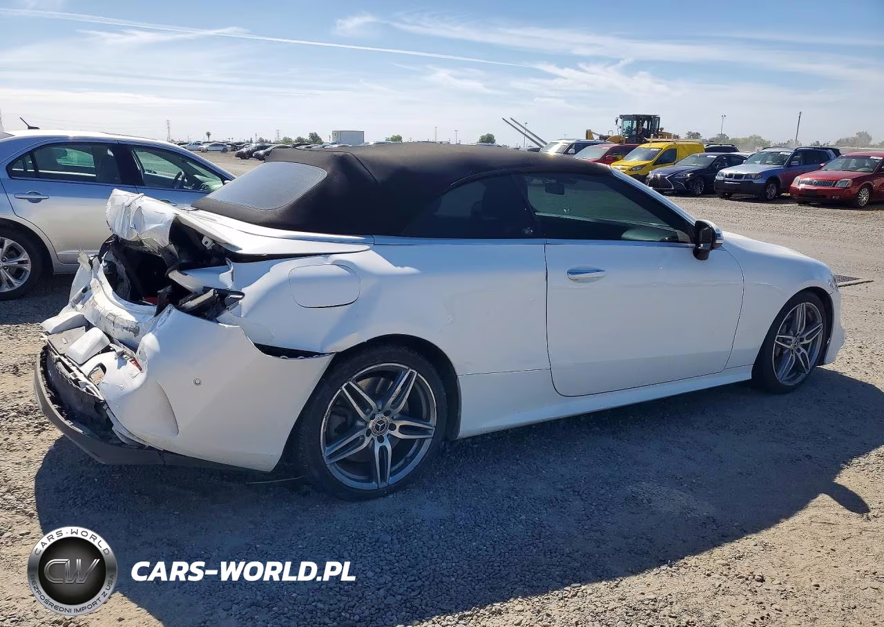 2018 Mercedes-Benz E 400 VIN:WDD1K6FBXJF029780 - 3
